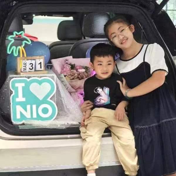宝马X5换人生就是博ES8，四序发